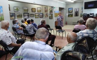 ПЛЕНУМ В ВЫСТАВОЧНОМ ЗАЛЕ